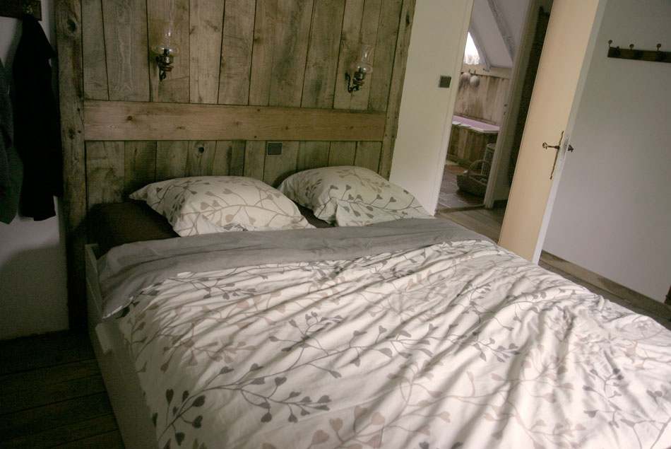 Bed slaapkamer ouders